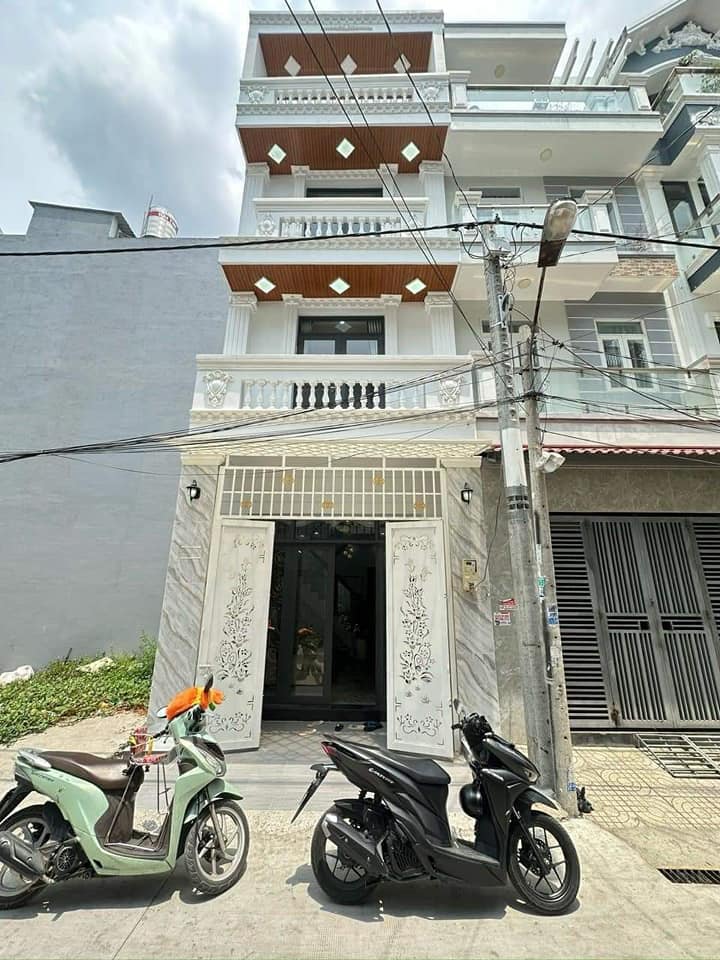 bán nhà nhà bè hẻm 1942 huỳnh tấn phát